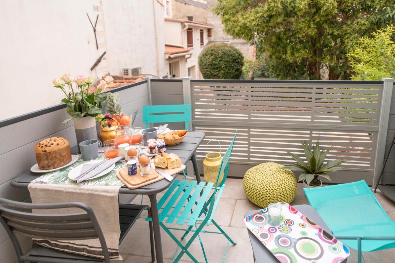 Suite Oisivete Avec Terrasse Vue Sur Patio Et Clim Montpellier Bagian luar foto