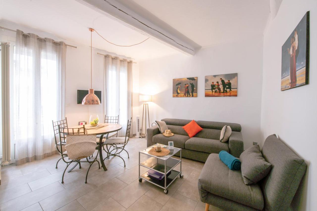 Suite Oisivete Avec Terrasse Vue Sur Patio Et Clim Montpellier Bagian luar foto